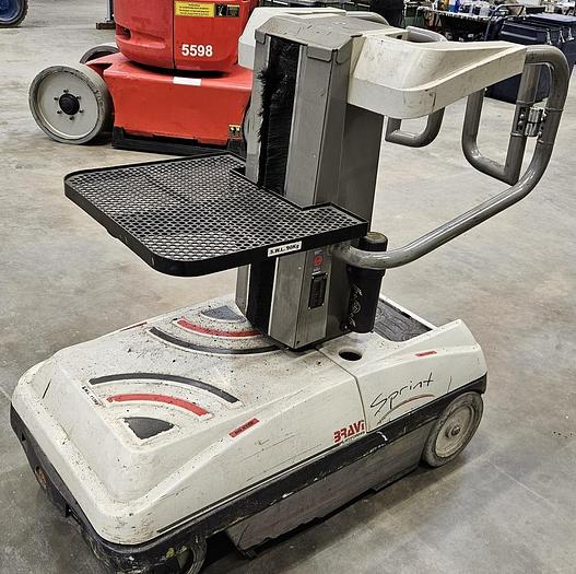 Gebraucht Arbeitsbühne / Kommissionierer Braviisol Lui Mini S.K.