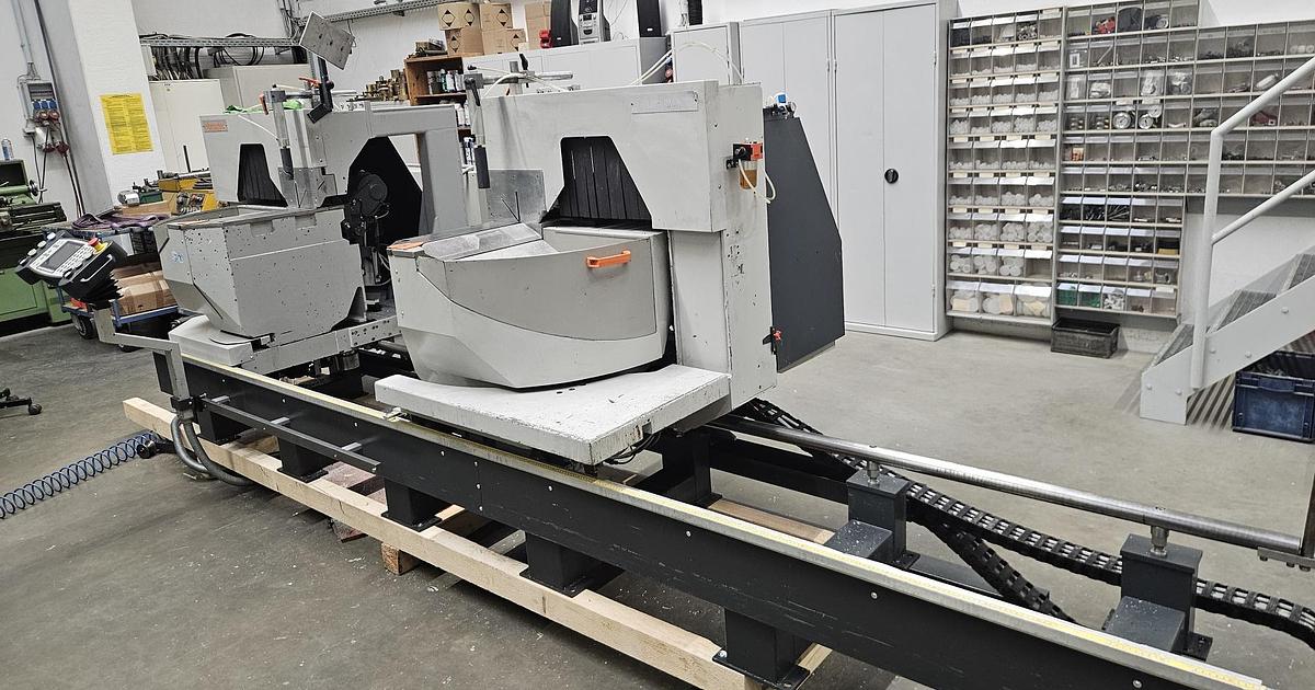 Gebraucht Doppelgehrungssäge Elumatec DG 204