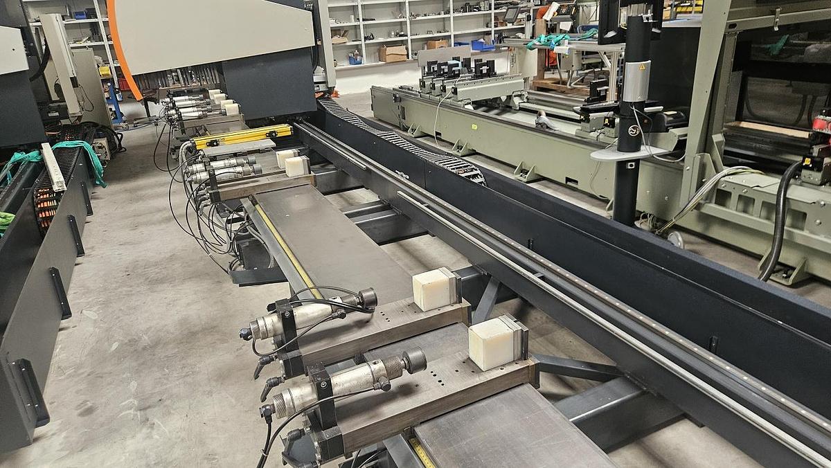 Gebraucht Bearbeitungszentrum Elumatec SBZ 130
