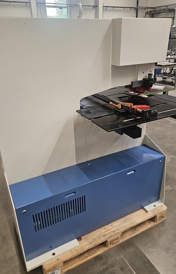 Gebraucht Mubea KLH 300