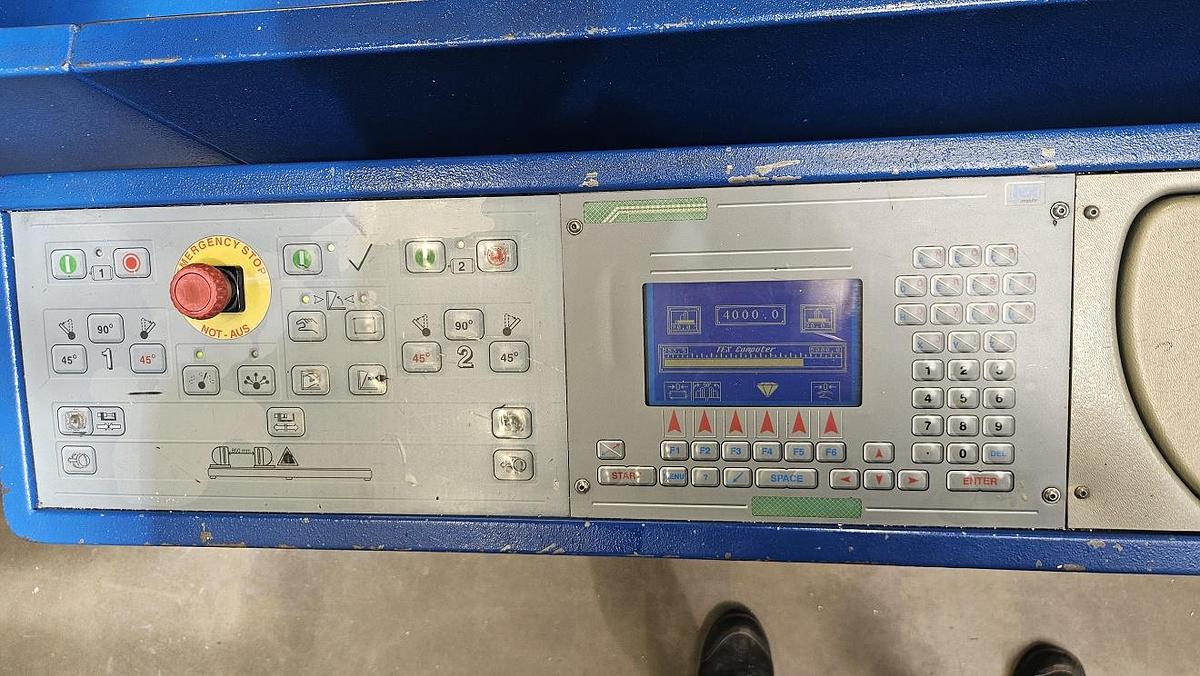 Gebraucht Doppelgehrungssäge  Schüco B 50 S