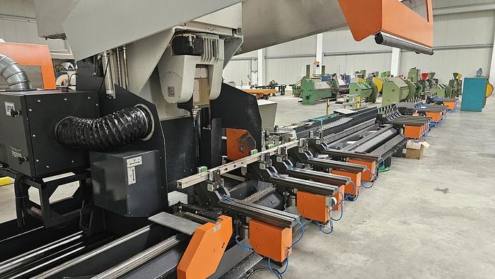 Gebraucht Bearbeitungszentrum Elumatec SBZ 150