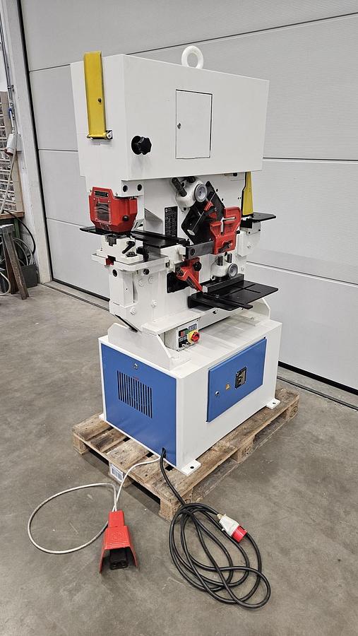 Gebraucht Profilstahlschere Mubea MIW 800