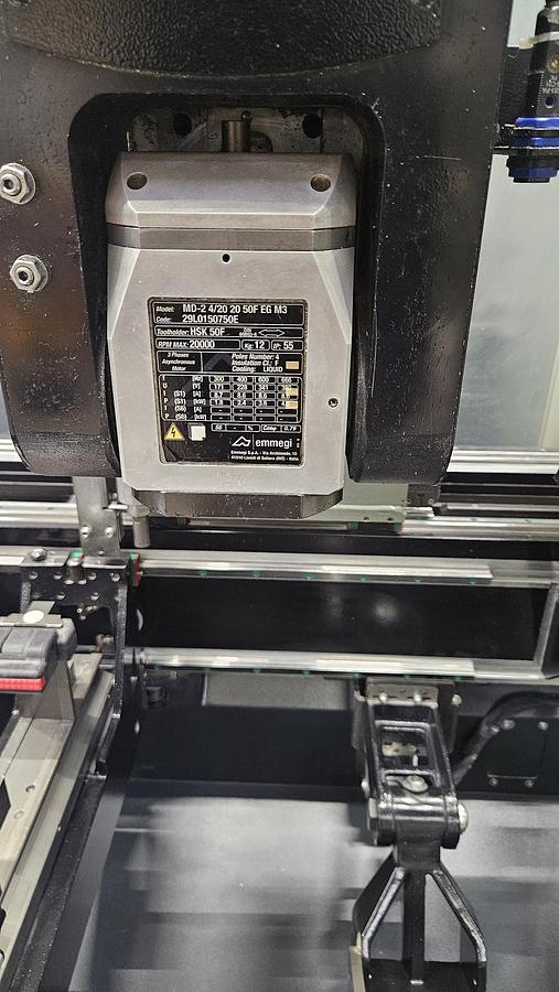 Gebraucht Bearbeitungszentrum Emmegi Phantomatic M3