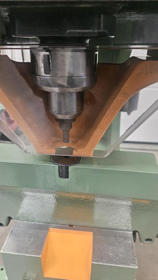 Gebraucht Lochstanze Peddinghaus 225 B 100