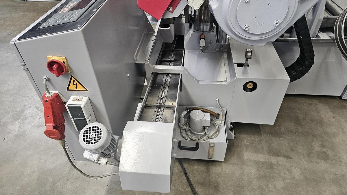 Gebraucht Bandsägeautomat Behringer HBP 360 A