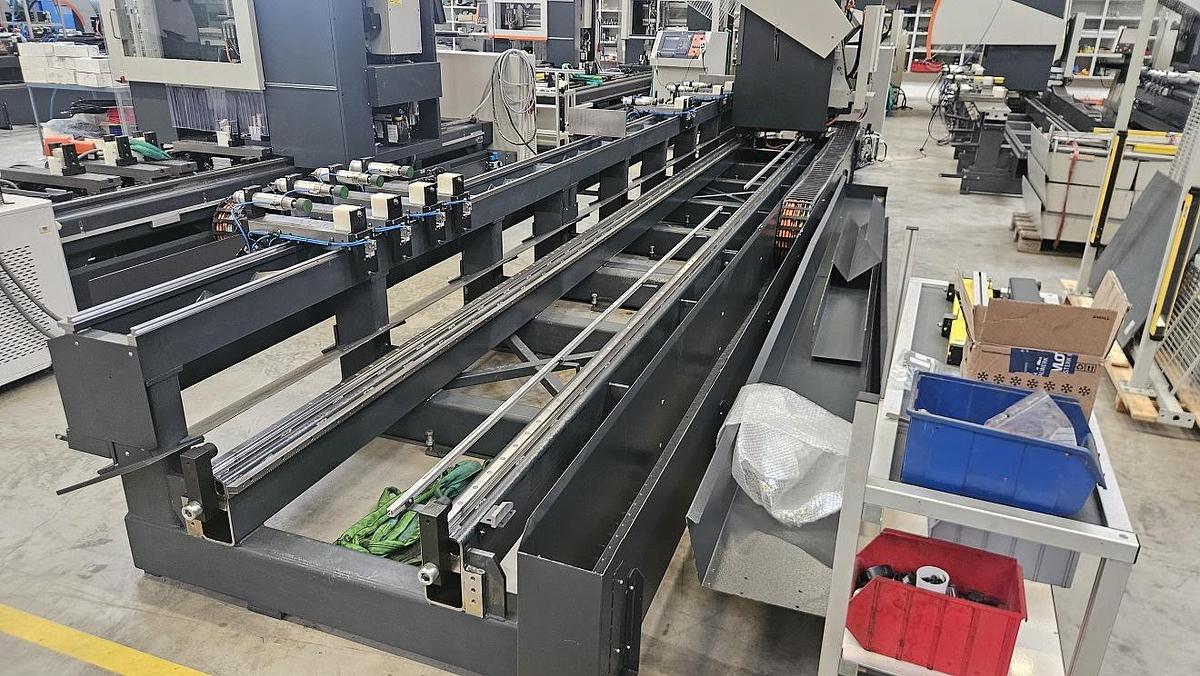 Gebraucht Bearbeitungszentrum Elumatec SBZ 130