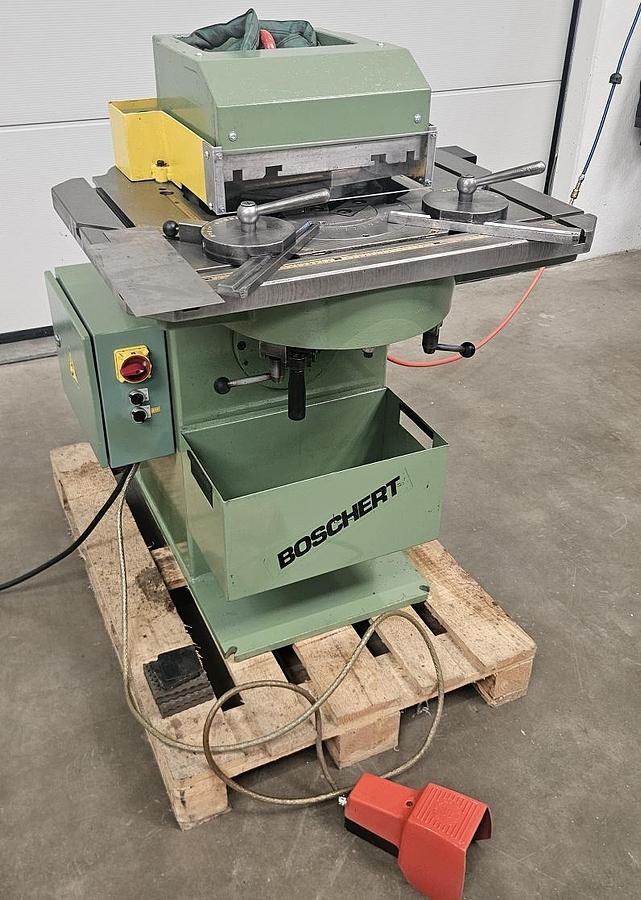 Gebraucht Ausklinkmaschine Boschert Mini S