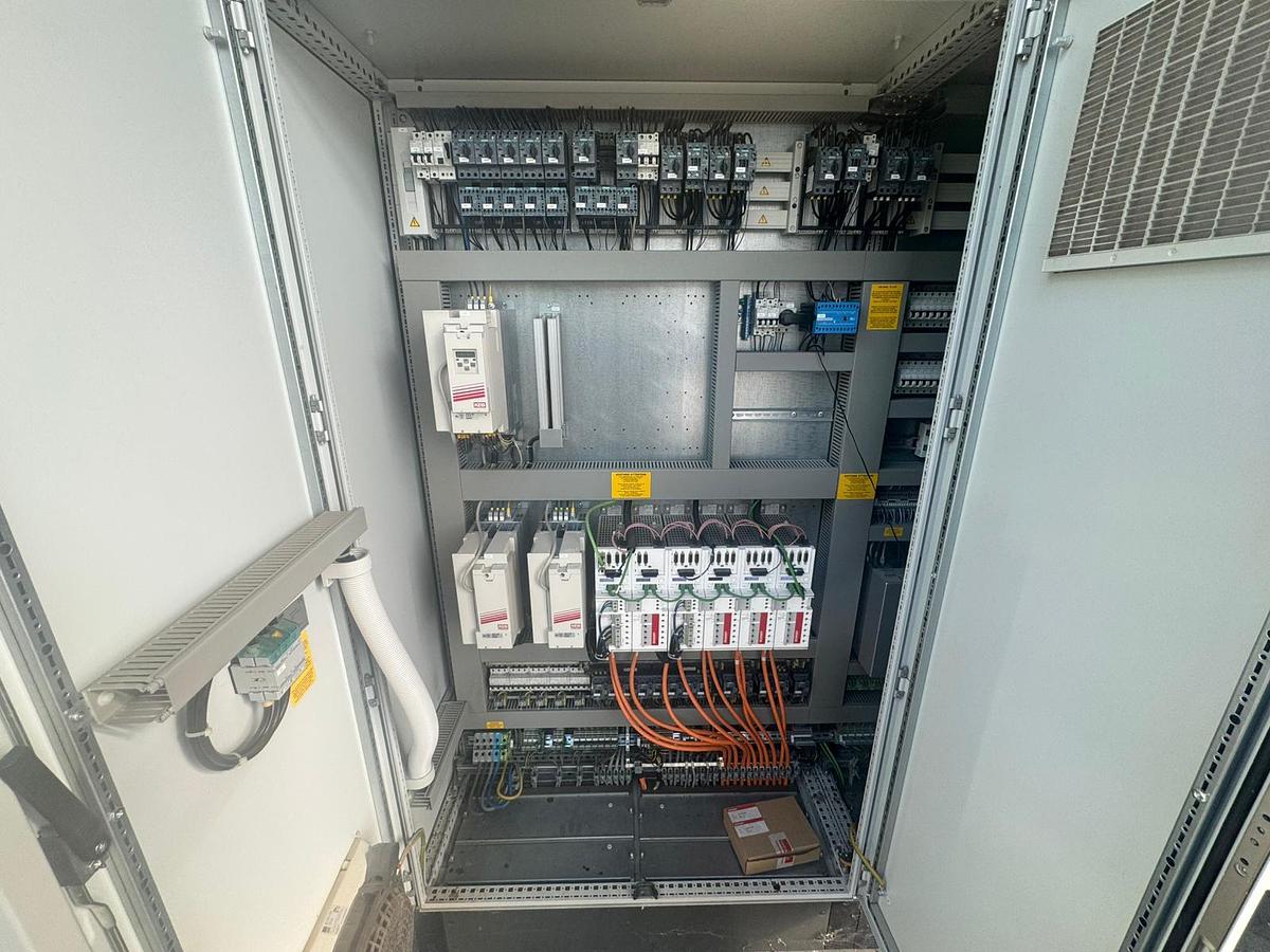 Gebraucht Durchlaufzentrum für Aluminiumprofile Schüco HS 100