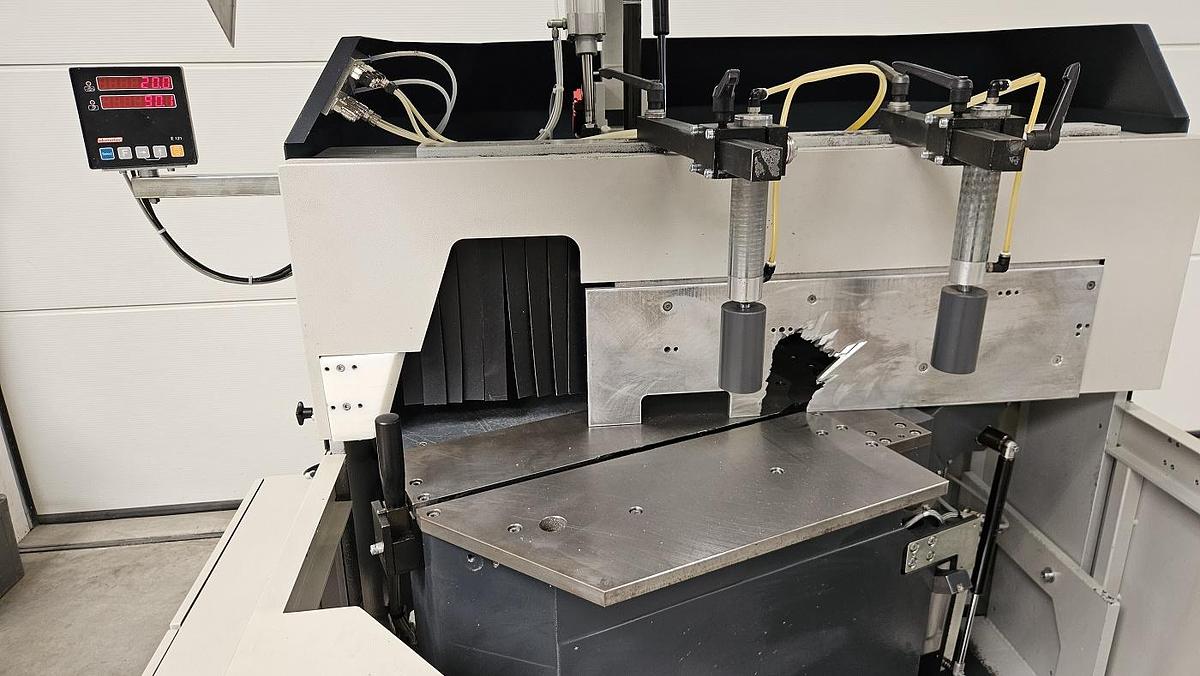 Gebraucht Aluminiumsäge Elumatec MGS 245