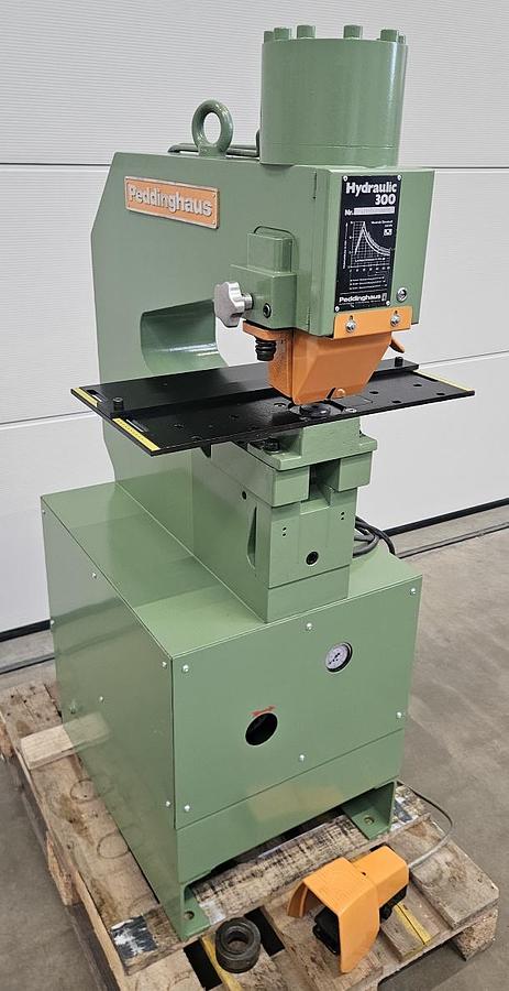 Gebraucht Hydraulische Lochstanze Peddinghaus Hydraulic 300