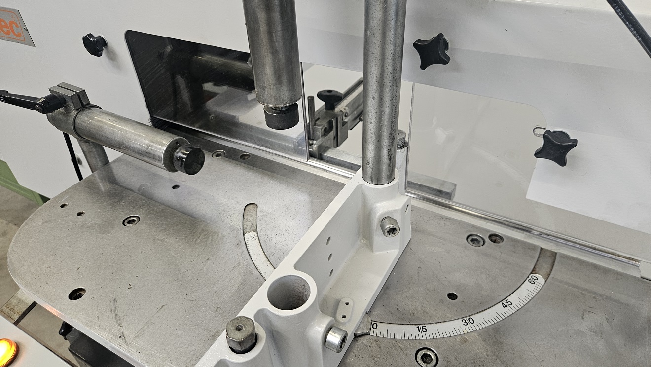 Gebraucht Ausklinkfräse Elumatec AF 223