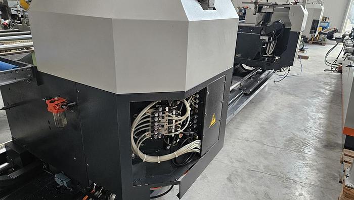 Gebraucht Doppelgehrungssäge Elumatec DG 244