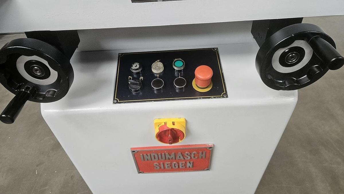 Gebraucht Ausklinkmaschine Indumasch V 204