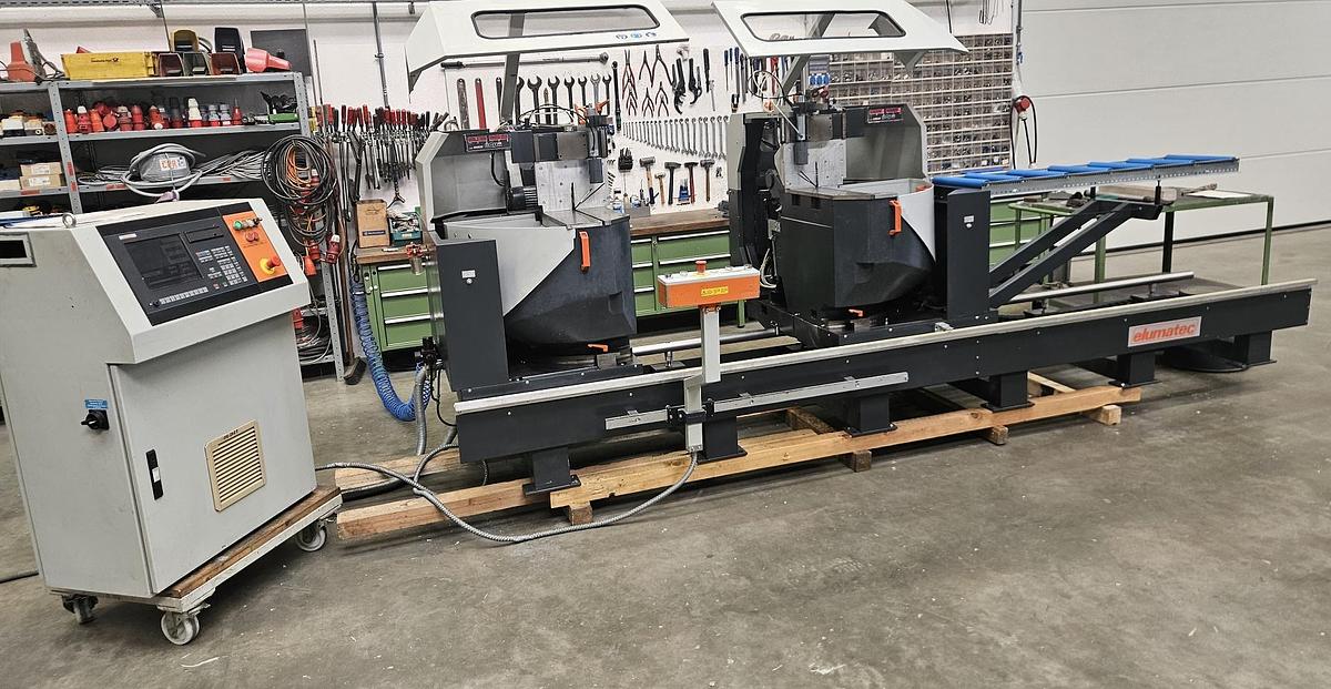 Gebraucht Doppelgehrungssäge Elumatec DG 244