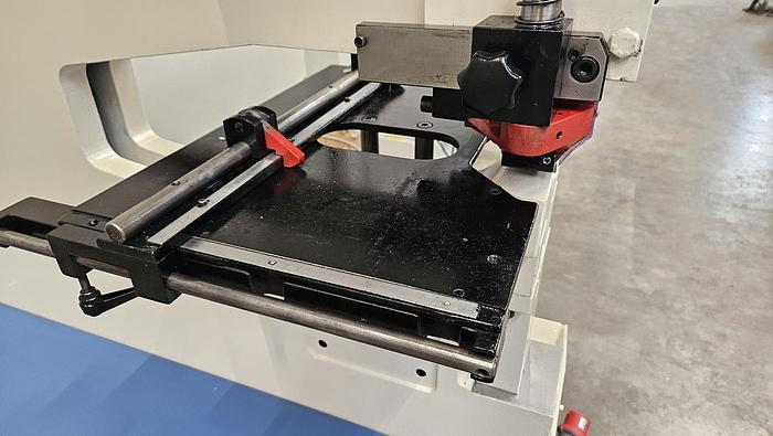 Gebraucht Hydraulische Lochstanze Mubea KLH 500