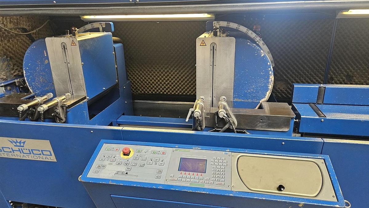 Gebraucht Doppelgehrungssäge  Schüco B 50 S