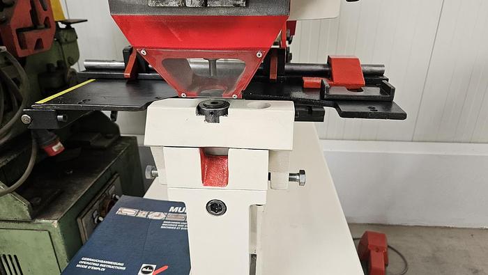 Gebraucht Profilstahlschere Mubea HIW 550