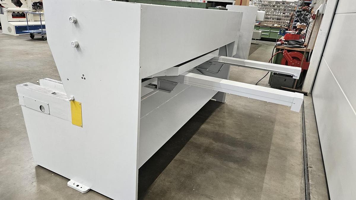 Gebraucht Hydraulische Tafelschere Fasti 509-25-4