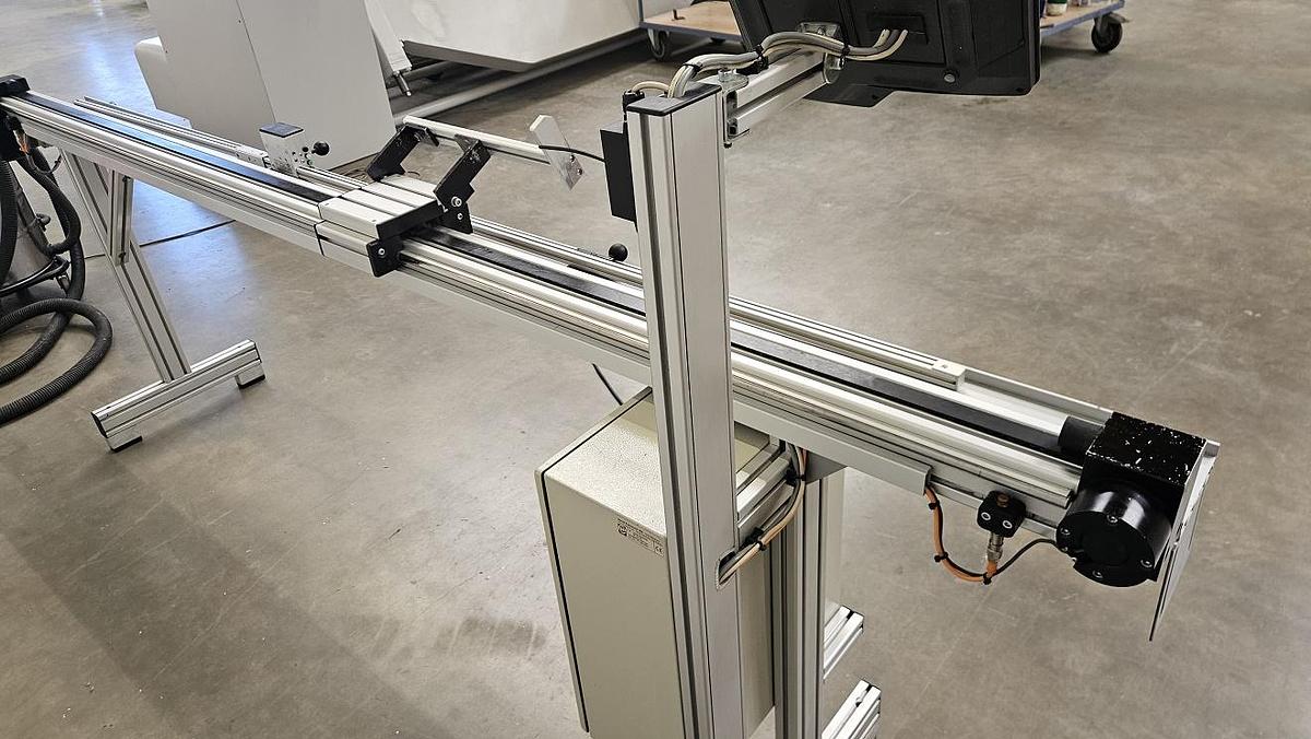 Gebraucht Längenanschlag Hecht Positiomat 535 mit Glasleistenmeßschieber