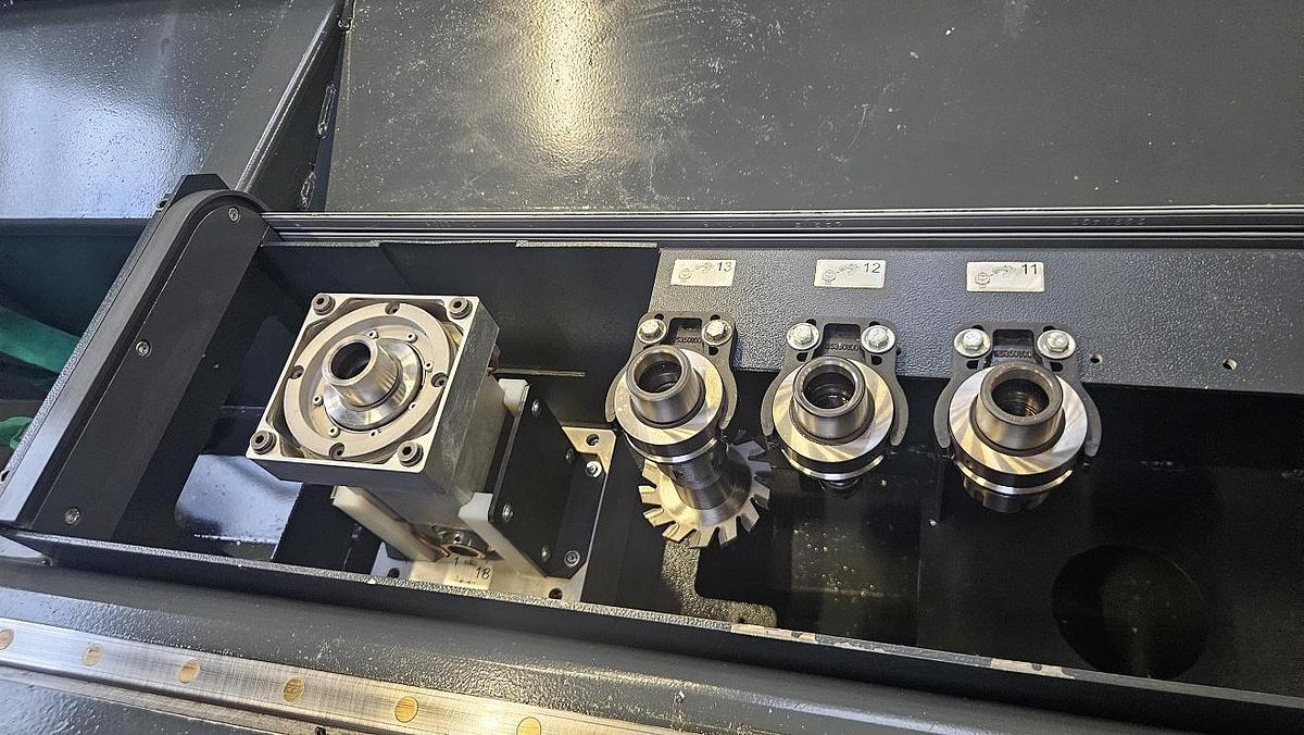 Gebraucht Bearbeitungszentrum Elumatec SBZ 122