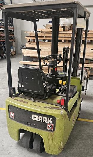 Gebraucht Gabelstapler Clark CTM 12 S