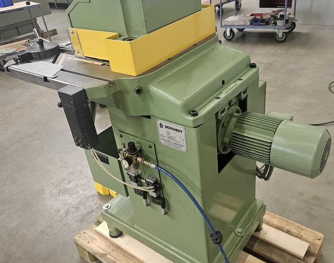 Gebraucht Ausklinkmaschine