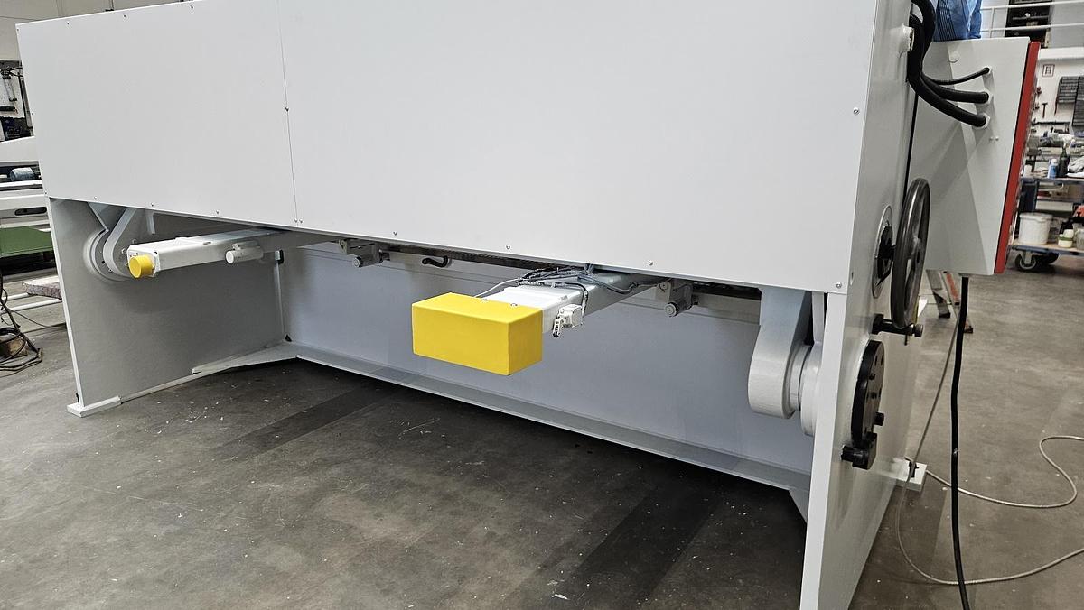 Gebraucht Hydraulische Tafelschere Hanseatic HS 10-3100