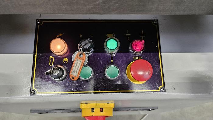 Gebraucht Ausklinkmaschine Indumasch V 206