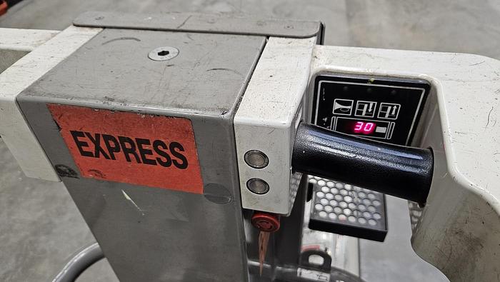 Gebraucht Arbeitsbühne / Kommissionierer Braviisol Lui Mini S.K.