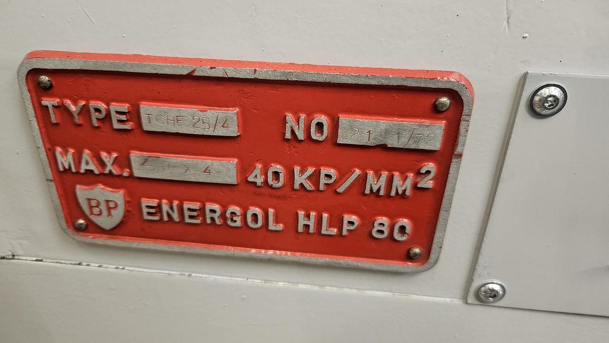 Gebraucht Hydraulische Tafelschere Fasti 509-25-4