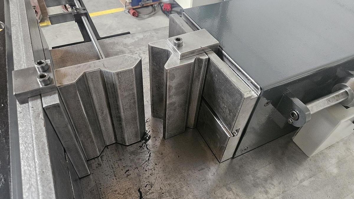 Gebraucht Horizontalbiegemaschine Kunkel Eco 30