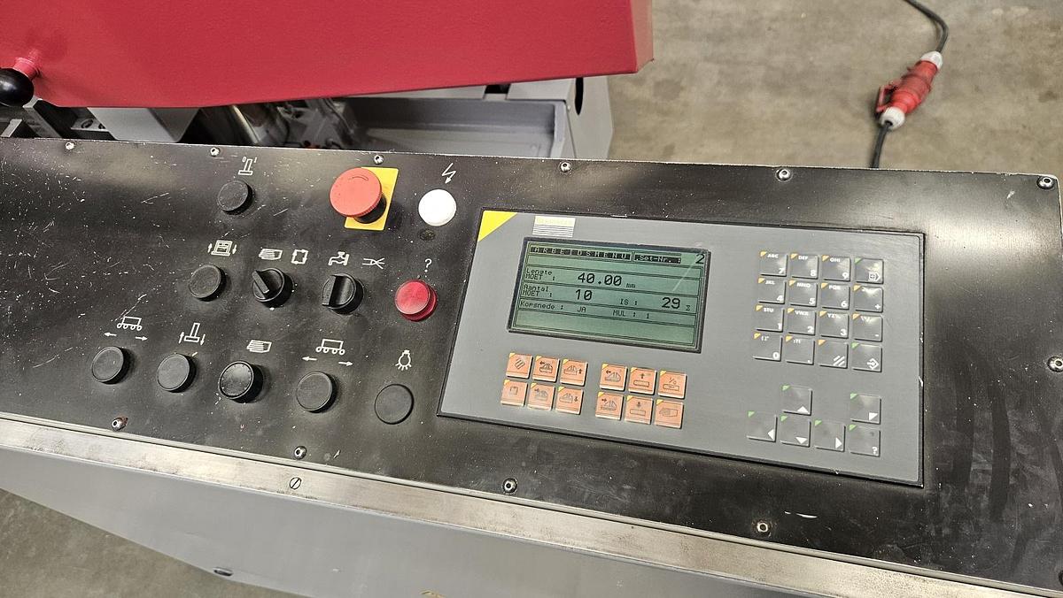 Gebraucht Bandsägeautomat Behringer HBP 360 A