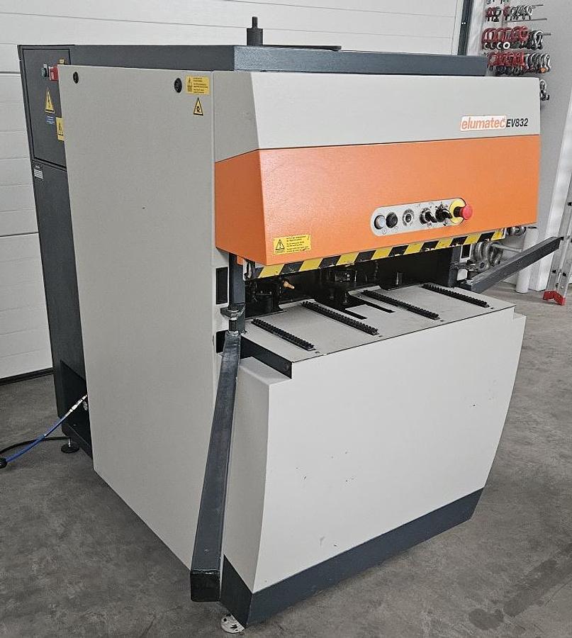 Gebraucht Verputzmaschine Elumatec EV 832