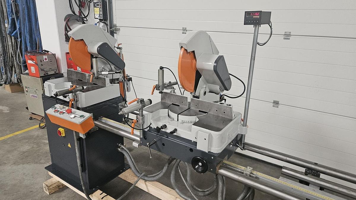Gebraucht Doppelgehrungssäge Elumatec DG 79