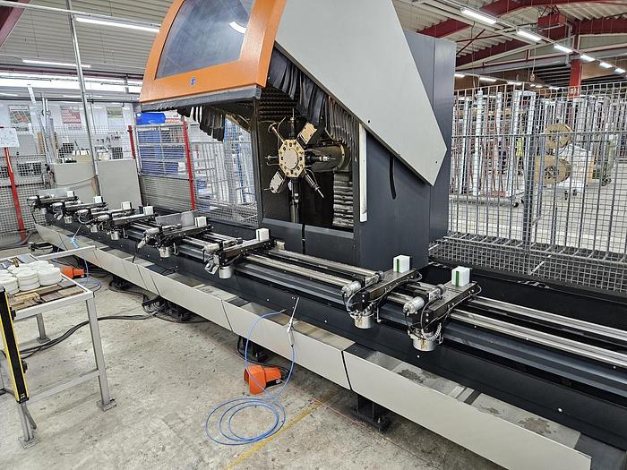 Gebraucht Bearbeitungszentrum Elumatec SBZ 130