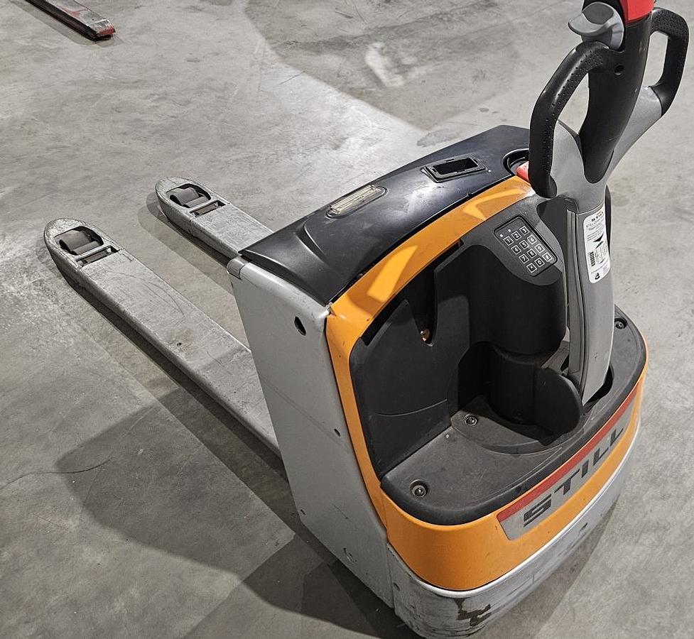 Gebraucht Elektro-Hubwagen Still EXU 18