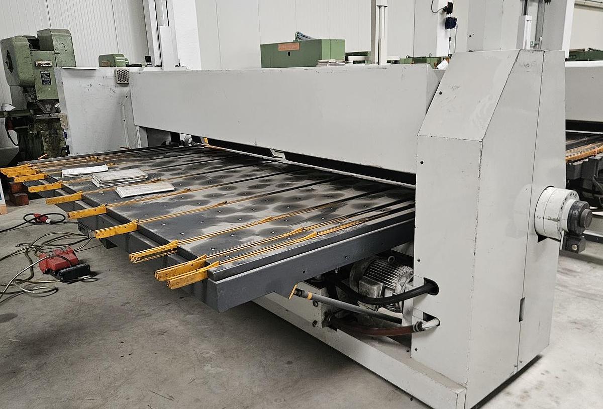 Gebraucht Hydraulische Schwenkbiegemaschine RAS 74.30