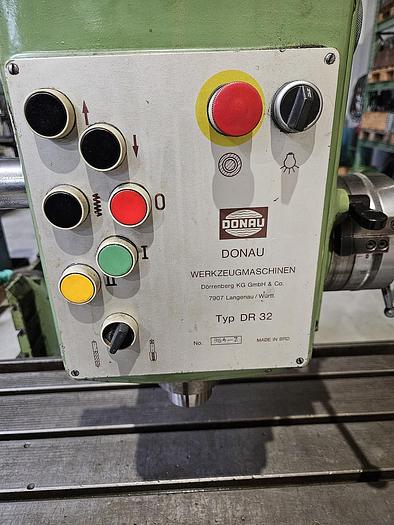 Gebraucht Schnellradialbohrmaschine Donau DR 32