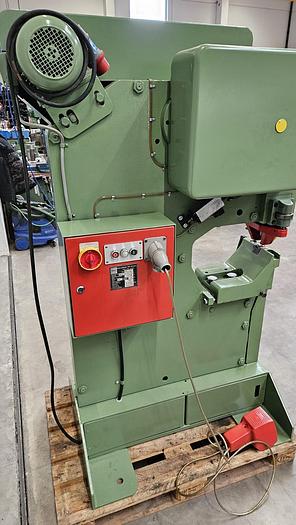 Gebraucht Lochstanze Mubea KL 750