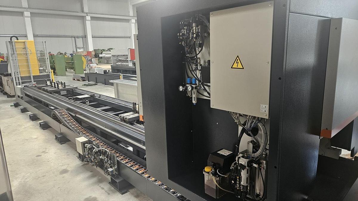 Gebraucht Bearbeitungszentrum Elumatec SBZ 140