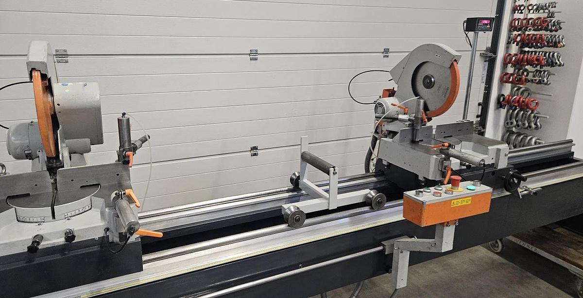 Gebraucht Doppelgehrungssäge Elumatec DG 79