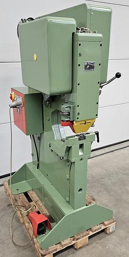 Gebraucht Lochstanze Mubea KL 750