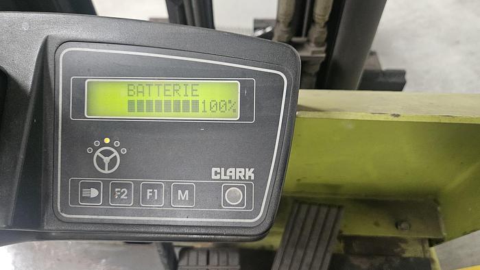 Gebraucht Gabelstapler Clark CTM 12 S
