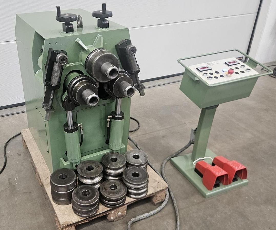 Gebraucht Ringbiegemaschine Comac 303 HV