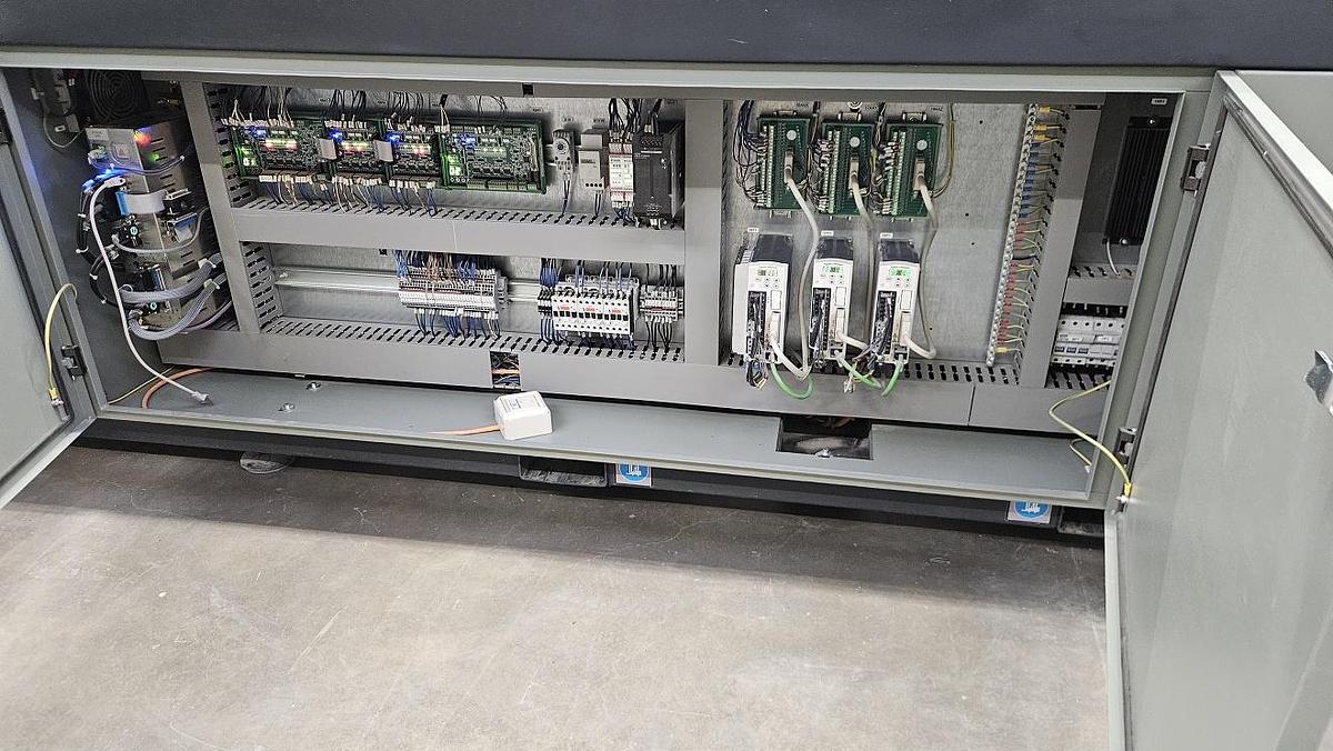 Gebraucht Bearbeitungszentrum Emmegi Phantomatic M3