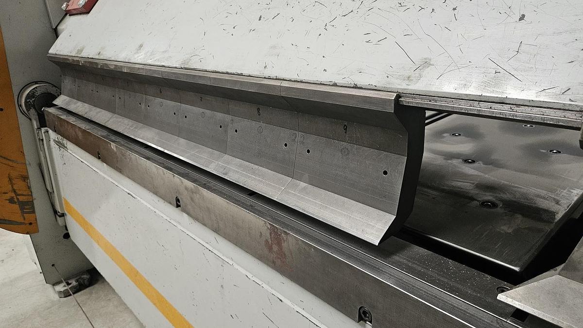 Gebraucht Hydraulische Schwenkbiegemaschine RAS 74.30