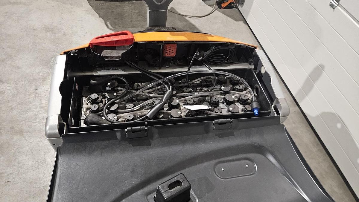 Gebraucht Elektro-Hubwagen Still EXU 18