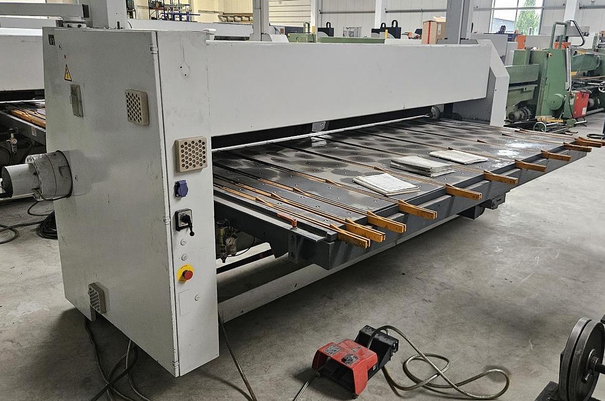 Gebraucht Hydraulische Schwenkbiegemaschine RAS 74.30