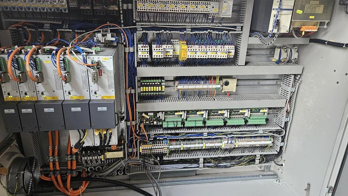 Gebraucht Bearbeitungszentrum Elumatec SBZ 130